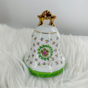 3/$21, 2012 Lefton Porcelain Bell with Pink Roses and Green Leaves
